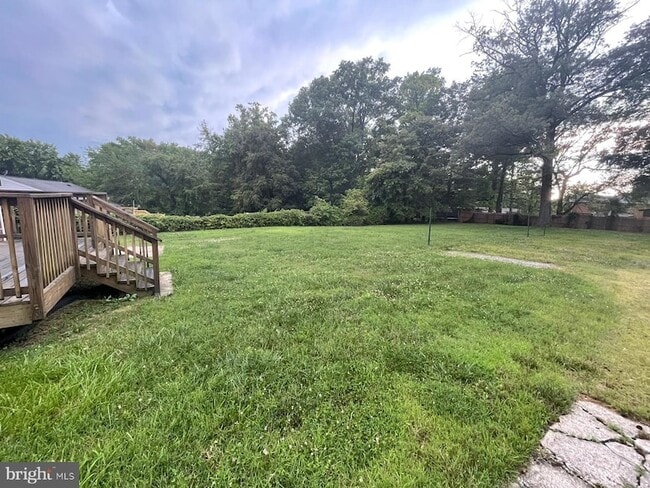 Building Photo - 5901 Middleton Ln