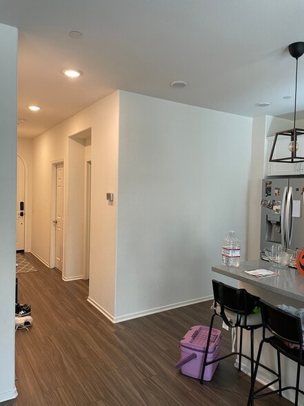 Downstairs Hall - 969 W Jasmine Way