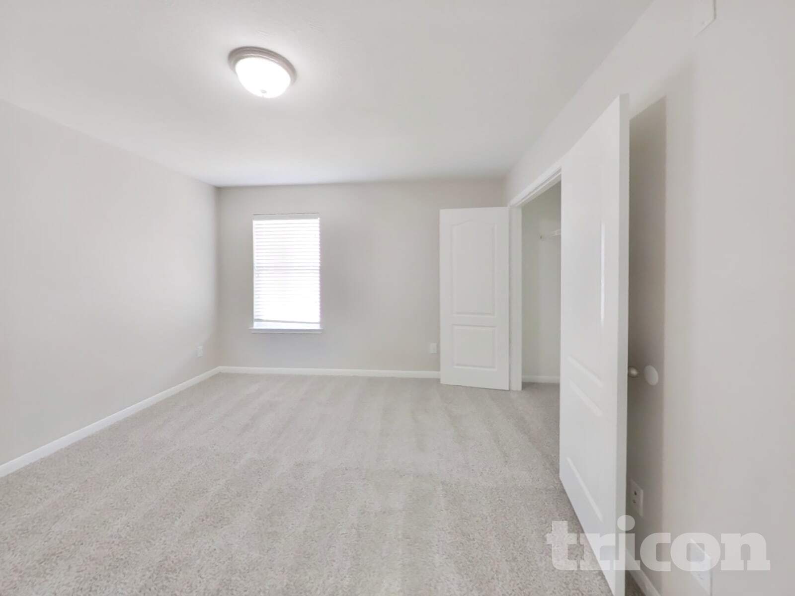 Building Photo - 6106 Carver Pines Dr