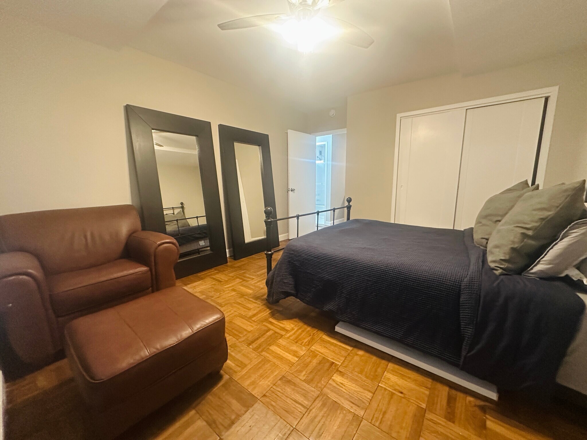 Building Photo - 1011 Arlington Blvd