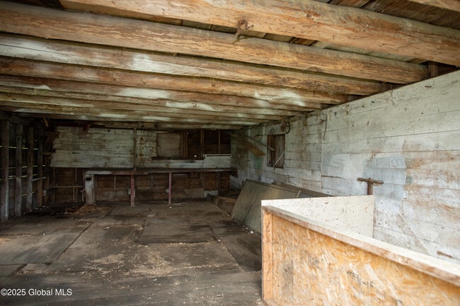 Building Photo - 798 NY-29