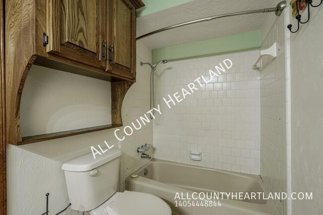 Building Photo - 10408 Casa Linda