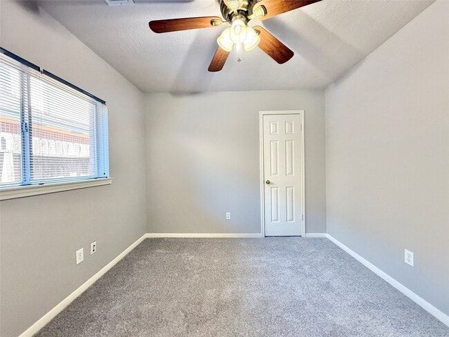 Building Photo - 1803 Moston Dr