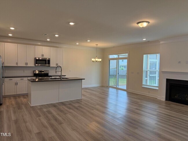 Building Photo - 529 Glenwyck Ct