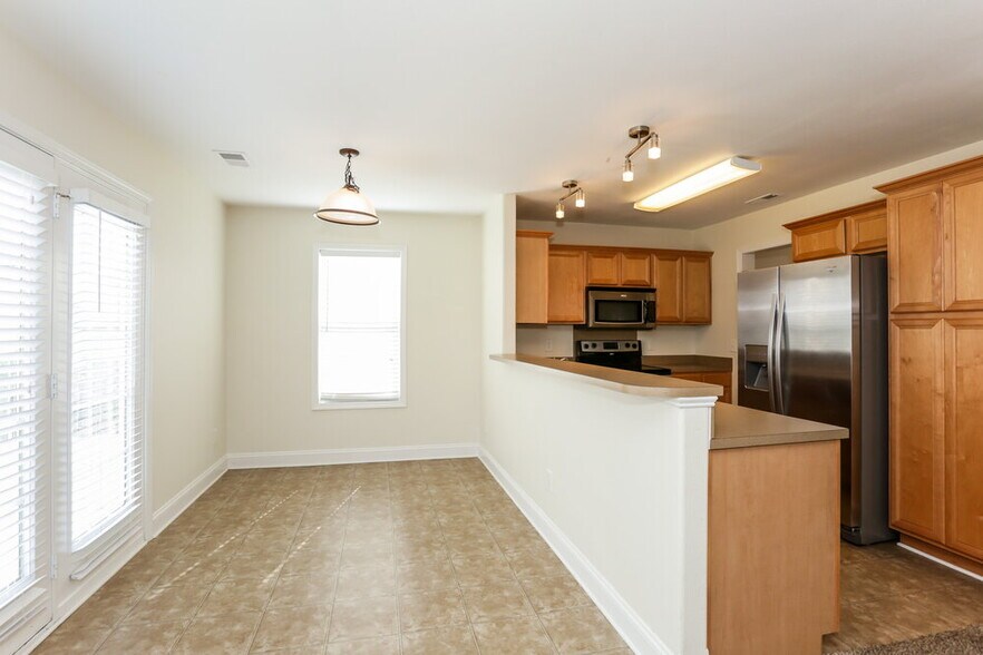 Building Photo - 13515 Stones Landing St