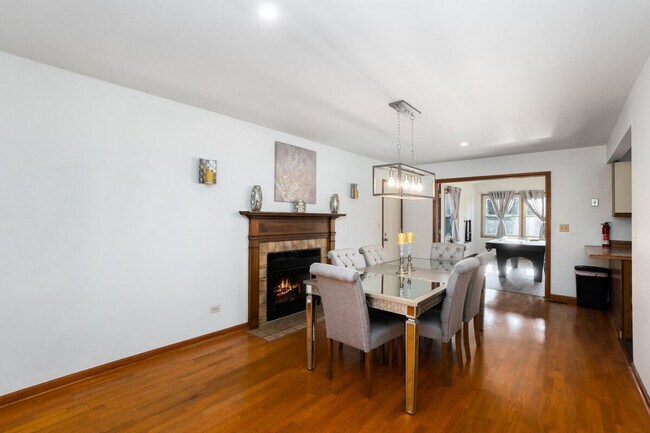 Building Photo - 1716 Rutgers Ct