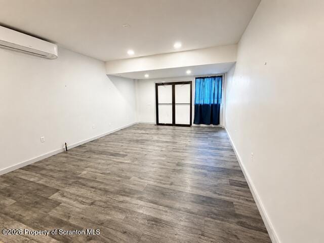 Building Photo - 419 George St