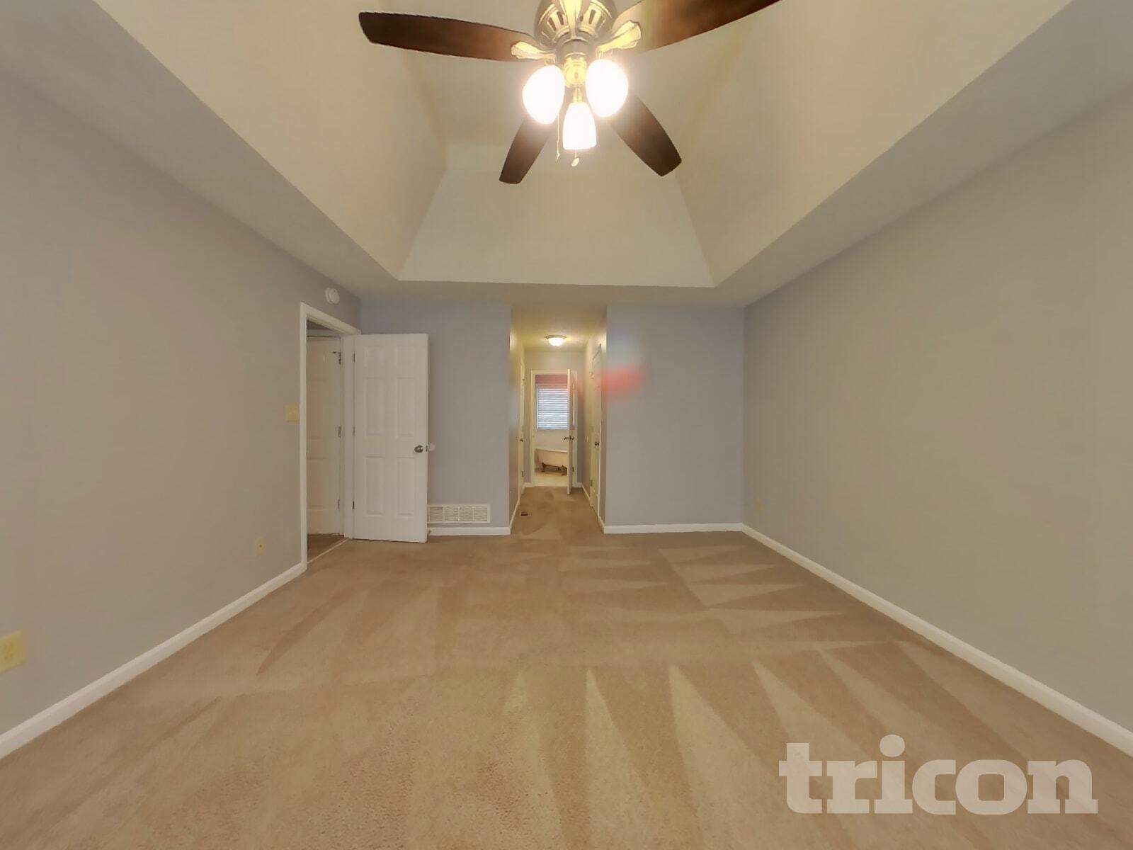 Building Photo - 411 Stewart Dr