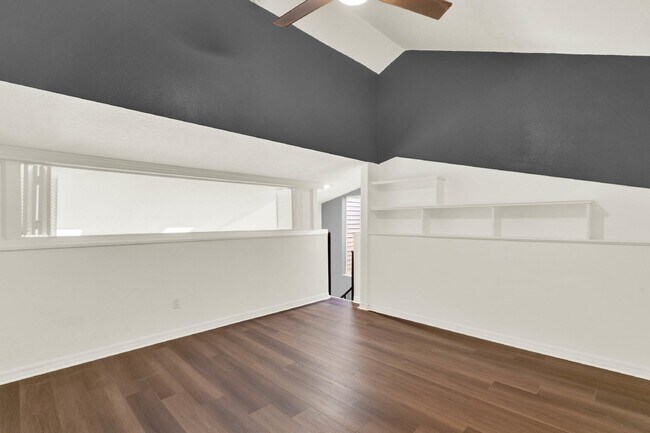 Building Photo - Charming 2-Bedroom + Bonus Room/Loft, 2-Bath Townhome Retreat in Conway!