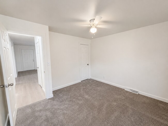 Building Photo - 34009 Caseville Ct