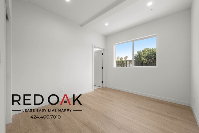 Building Photo - 415 N La Fayette Park Pl