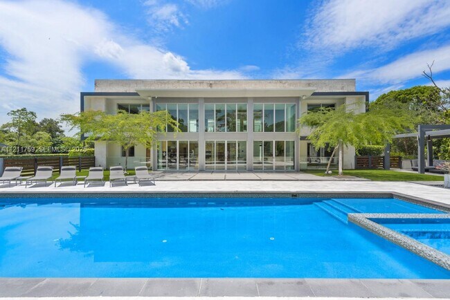 Building Photo - 14305 Stirling Rd