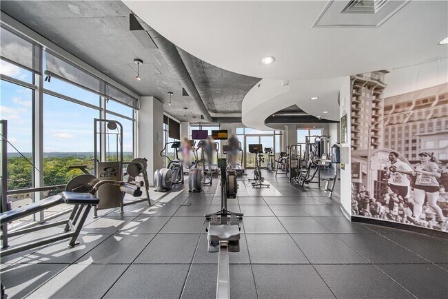 Building Photo - 250 Pharr Rd NE