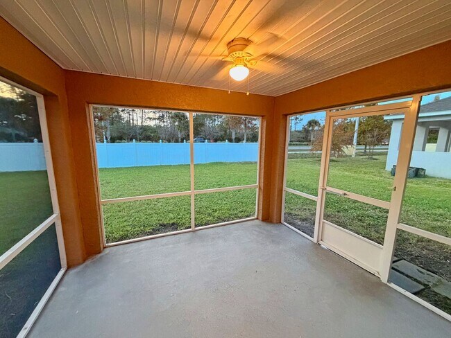 Building Photo - Immaculate 3-bedroom, 2-bathroom home situated on a spacious lot.