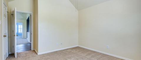 Building Photo - 452 Richmond St