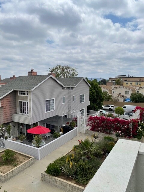 Building Photo - 20235 Keswick St