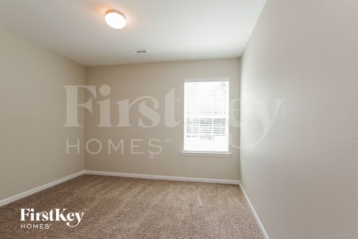 Building Photo - 4825 Manchineel Ln