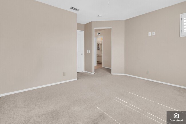 Building Photo - 30958 Mashie Way