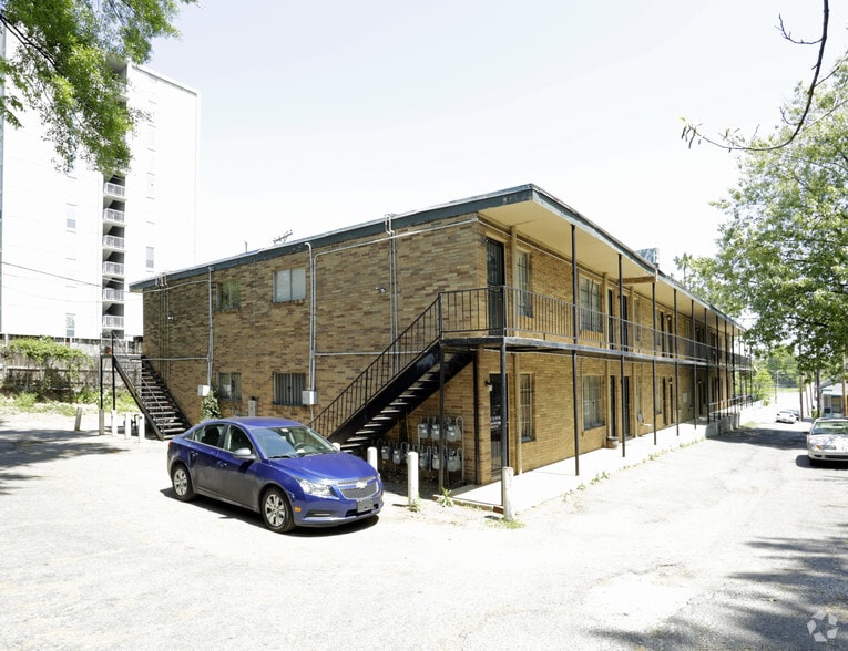 Building Photo - Deauville Apartments