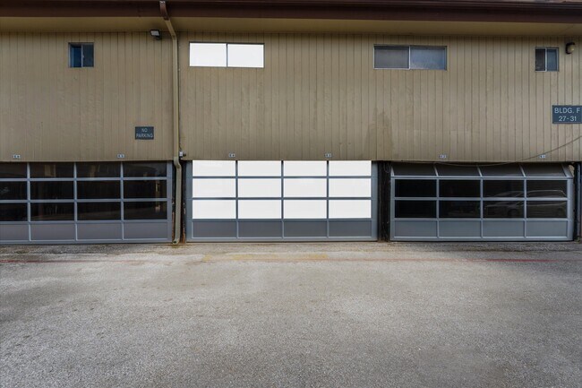 Building Photo - 7714 Renwick Dr