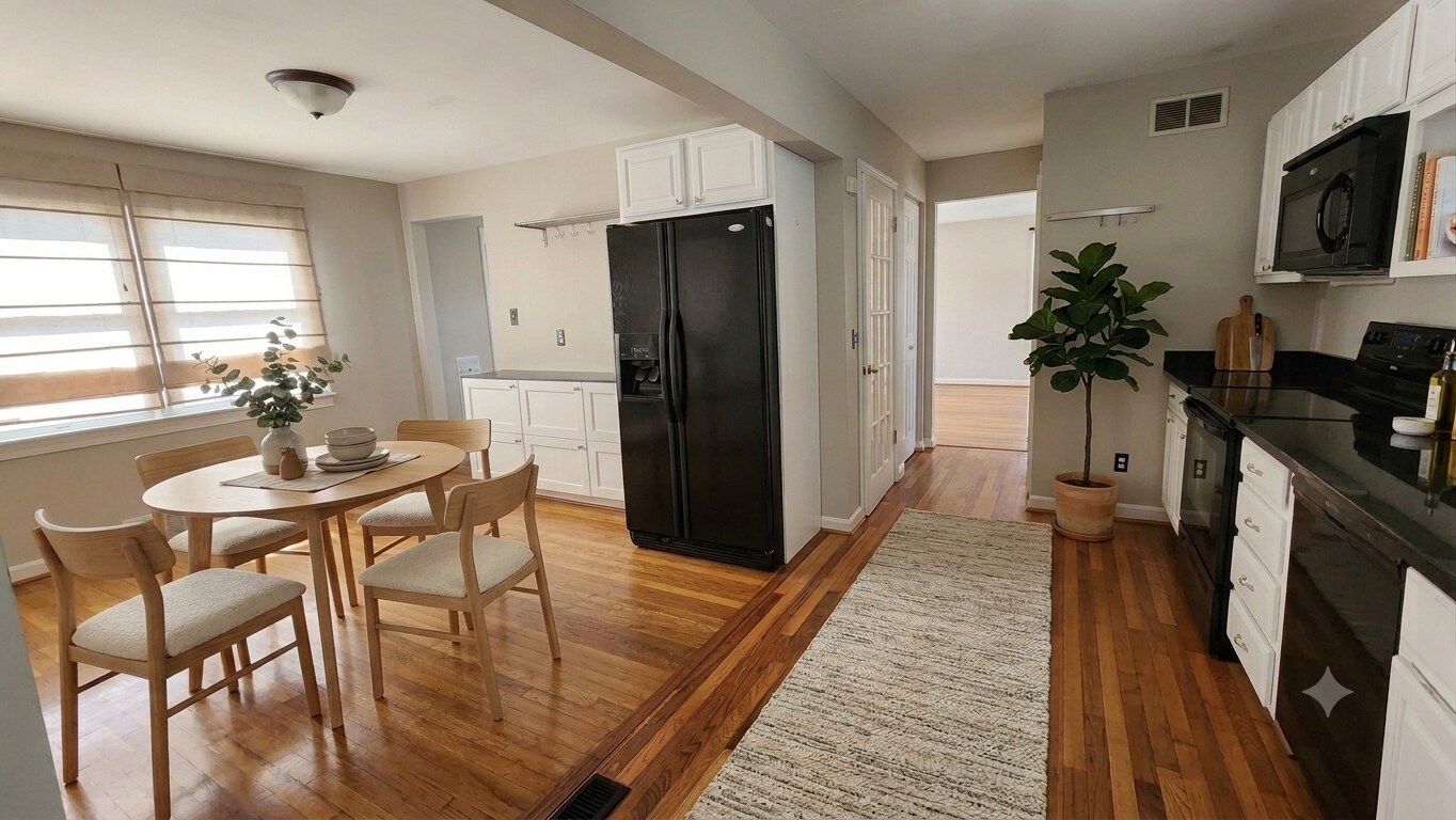 Building Photo - 7123 Glenellyn Drive