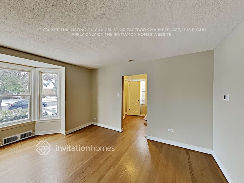 Building Photo - 7900 W Metropole St
