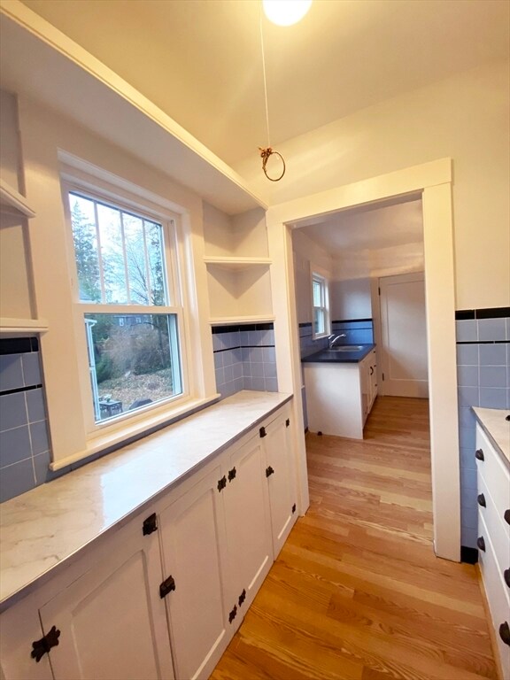 Building Photo - 16 Arborough Rd