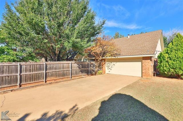 Building Photo - 4025 Inverrary Dr