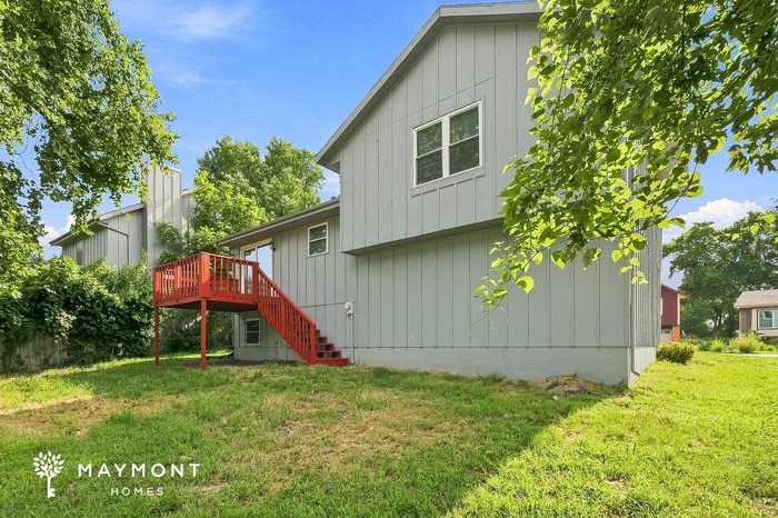 Building Photo - 10738 Stark Ave