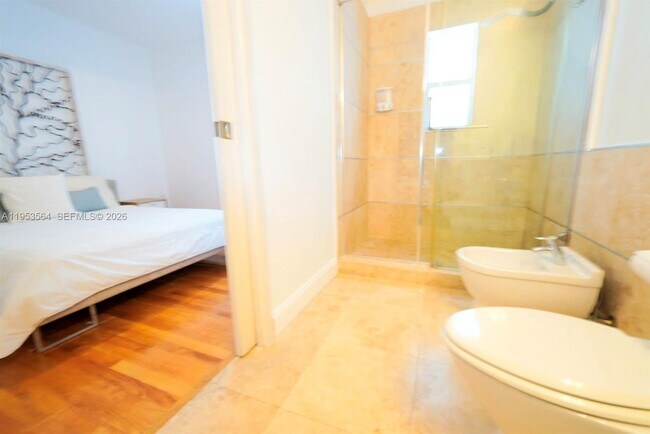 Building Photo - 1410 Euclid Ave