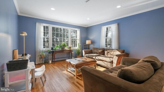 Building Photo - 154 Ash Way