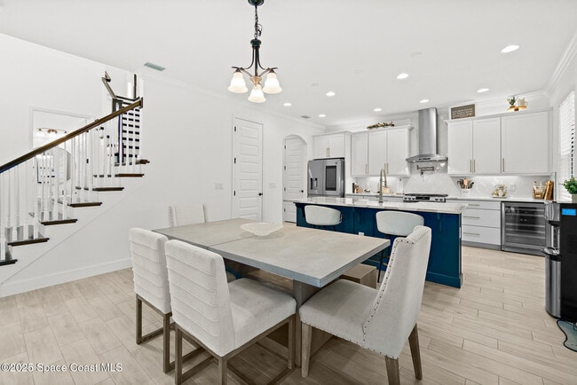 Building Photo - 3233 Casare Dr