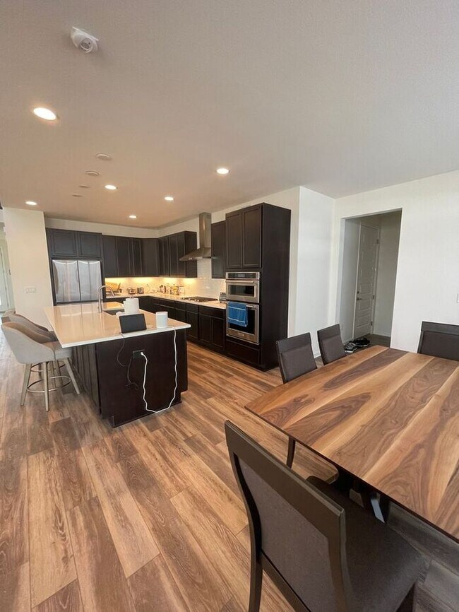 Building Photo - Gorgeous 4 Bed 2.5 Bath New Build in Timnath!