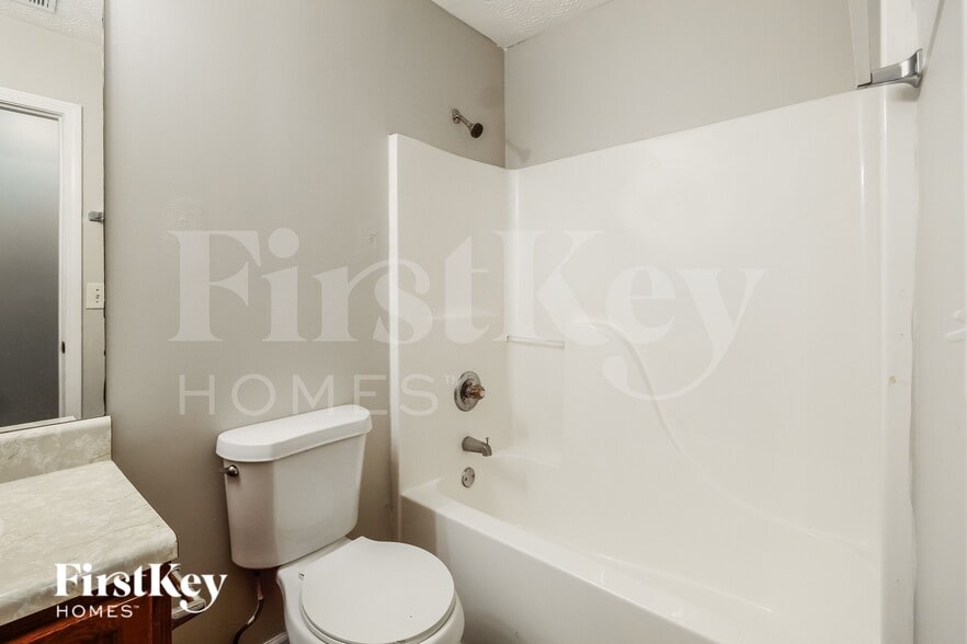 Building Photo - 175 Mills Creek Ln