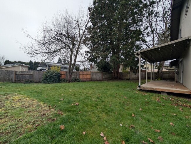 Building Photo - Beautiful Updated 3-Bed, 2-Bath Home In Thurston Area!
