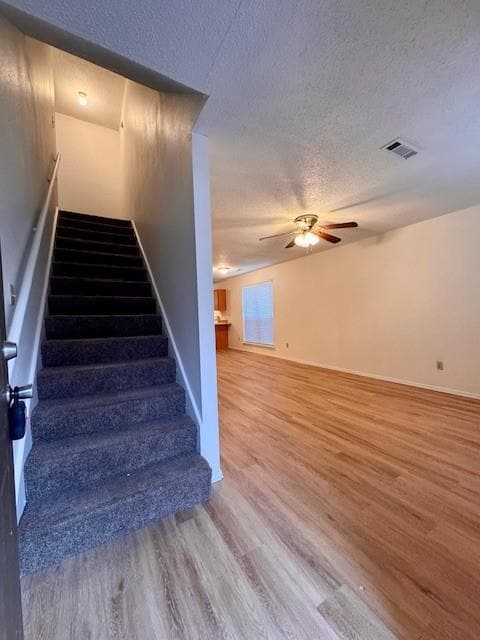 Building Photo - 727 W Beck Dr