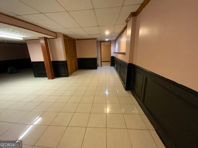 Building Photo - 5697 Grey Fox Cir