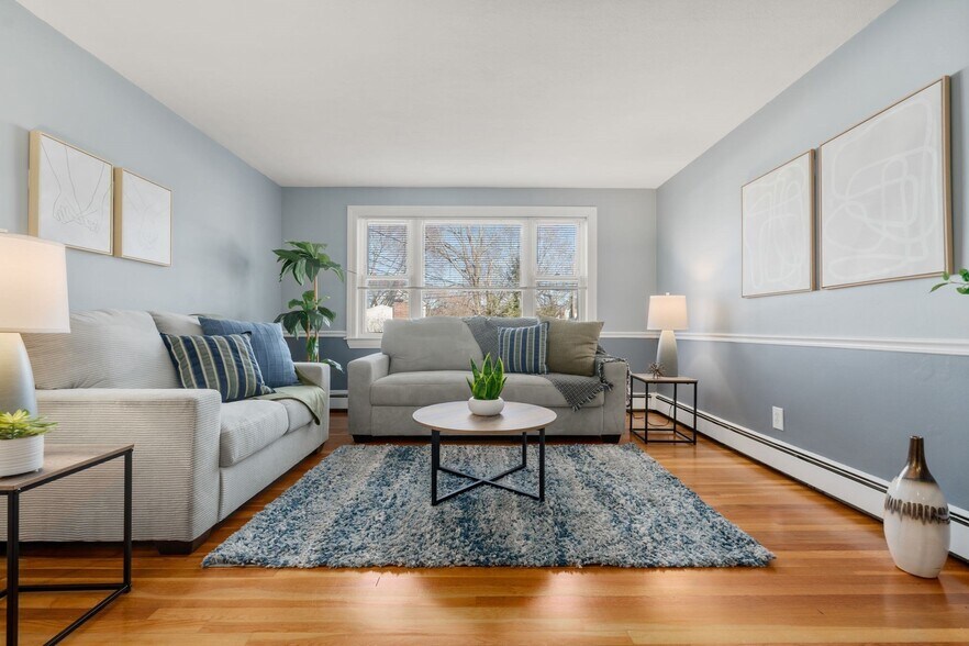 Building Photo - 32 Whitman Rd