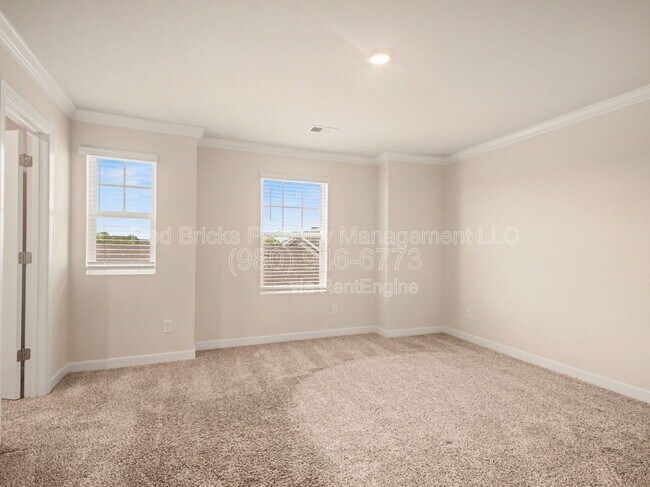 Building Photo - 4426 Millennium Ave