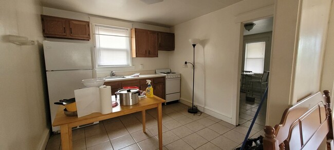 Building Photo - 4438 Kutztown Rd