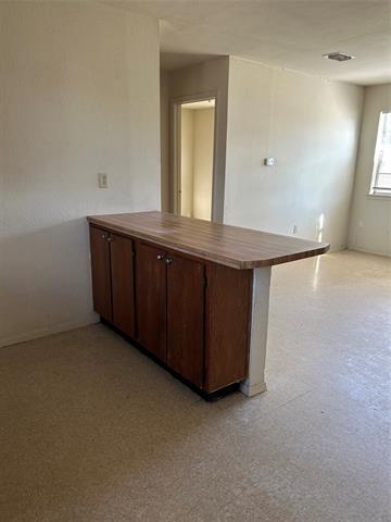 Building Photo - 1517 Coral Cut Off