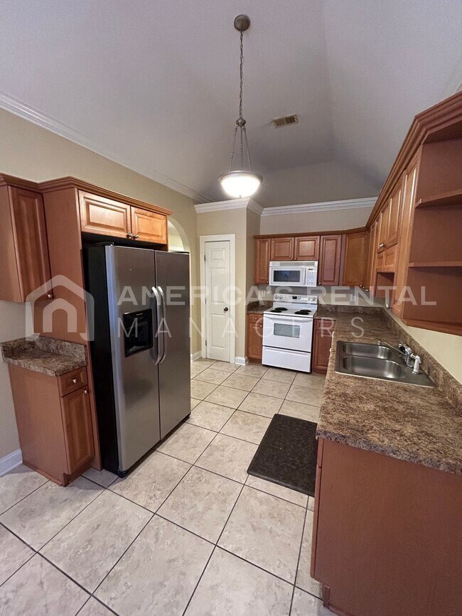 Building Photo - 5623 Colony Ln