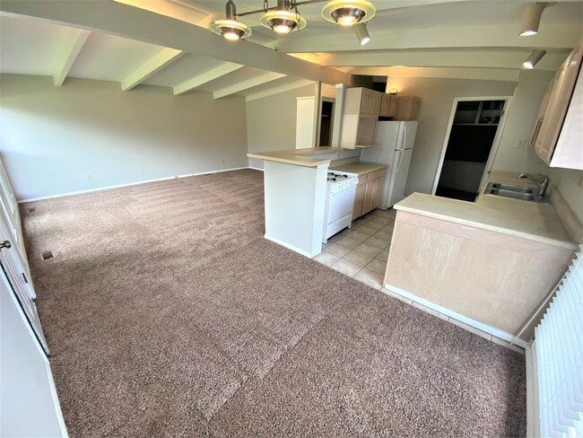 Building Photo - 3 Bedroom - Upper Arlington