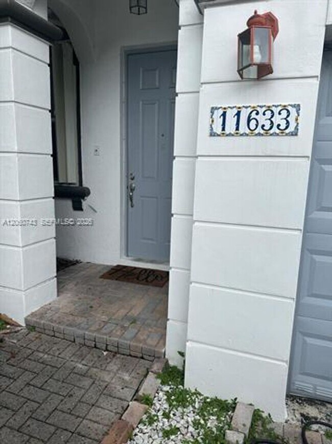 Building Photo - 11633 NW 78th St