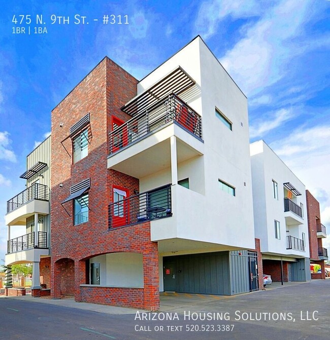 Building Photo - Charming Furnished One Bedroom in Downtown...