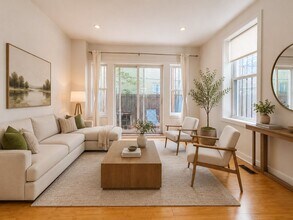 Building Photo - Bright Bi-Level 1 Bedroom with Finished Basement & Private Backyard in Graduate Hospital