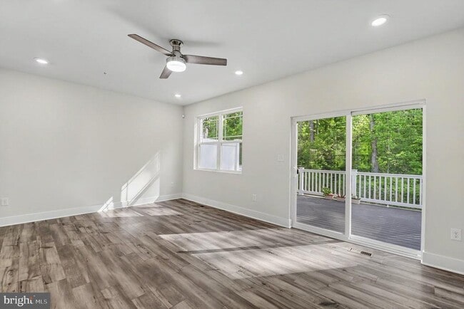 Building Photo - 238 Waterstone Rd