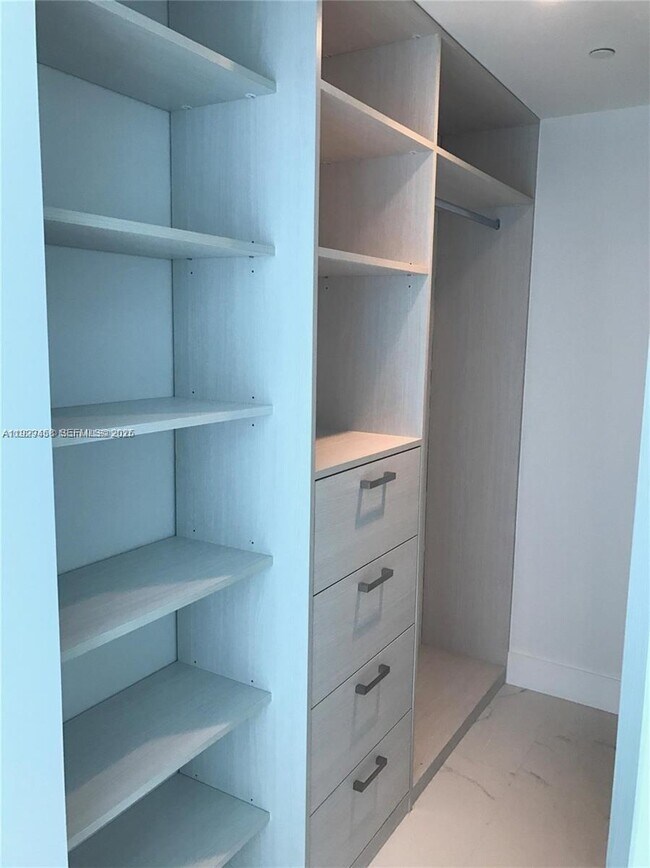 Building Photo - 1080 Brickell Ave