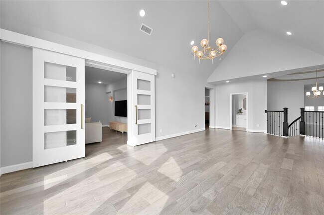 Building Photo - 33 Violet Sunset Ln