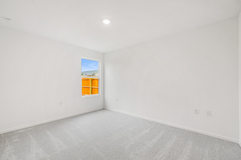 Building Photo - 3911 bates Pl